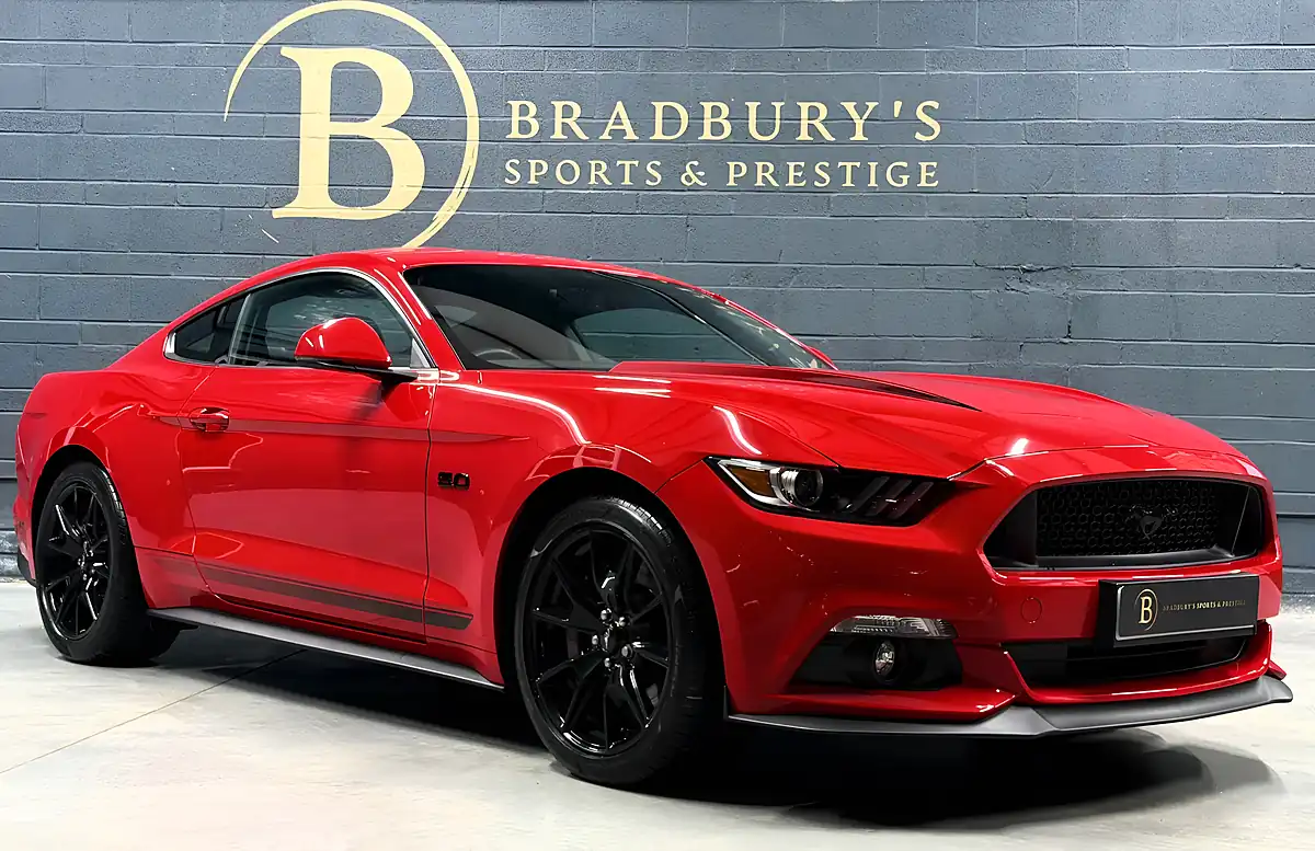 Used 2018 Ford Mustang GT Red - Interior and Exterior details 7