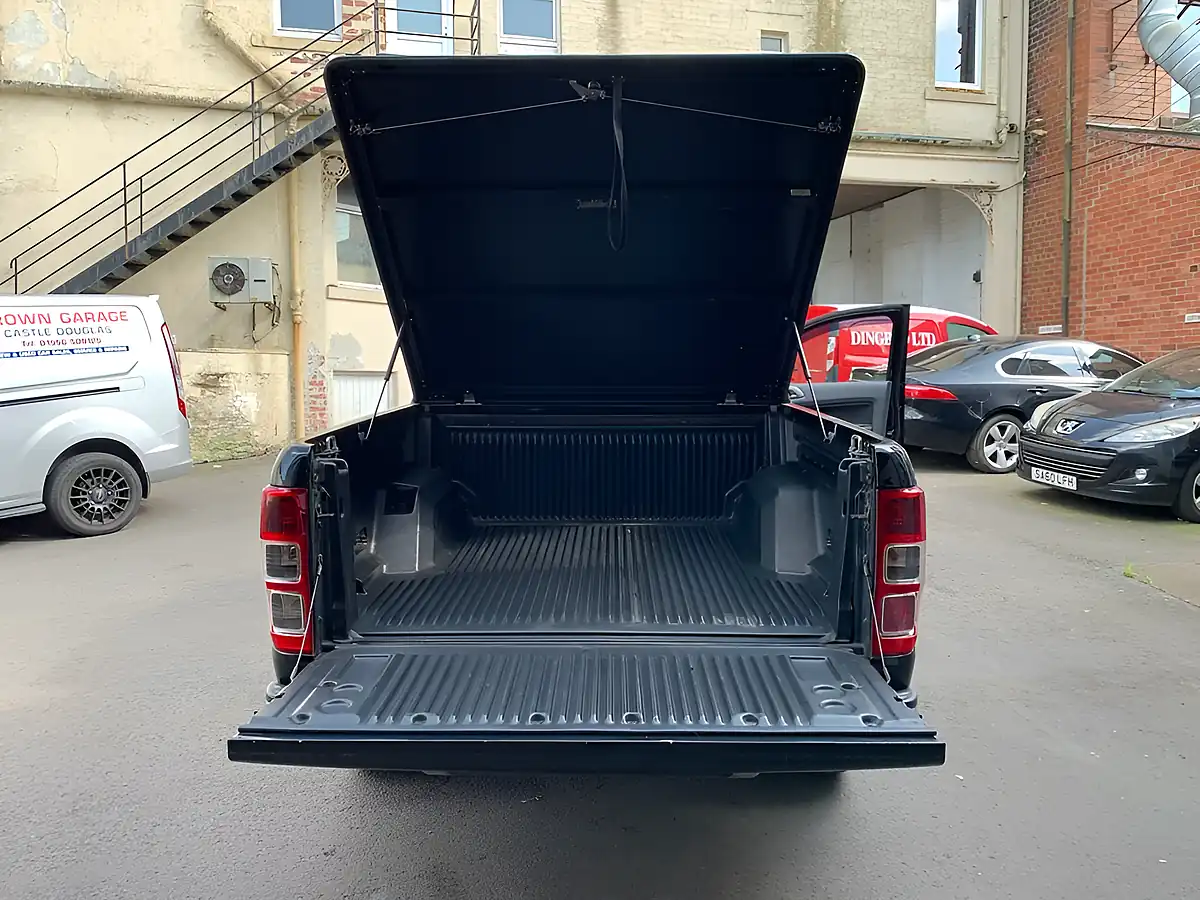 Used 2018 Ford Ranger Limited 1 Black - Interior and Exterior details 14