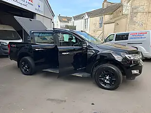 Used 2018 Ford Ranger Limited 1 Black - Interior and Exterior details 15