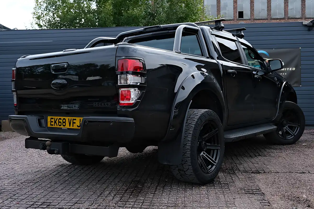 Used 2018 Ford Ranger Limited 1 Black - Interior and Exterior details 4