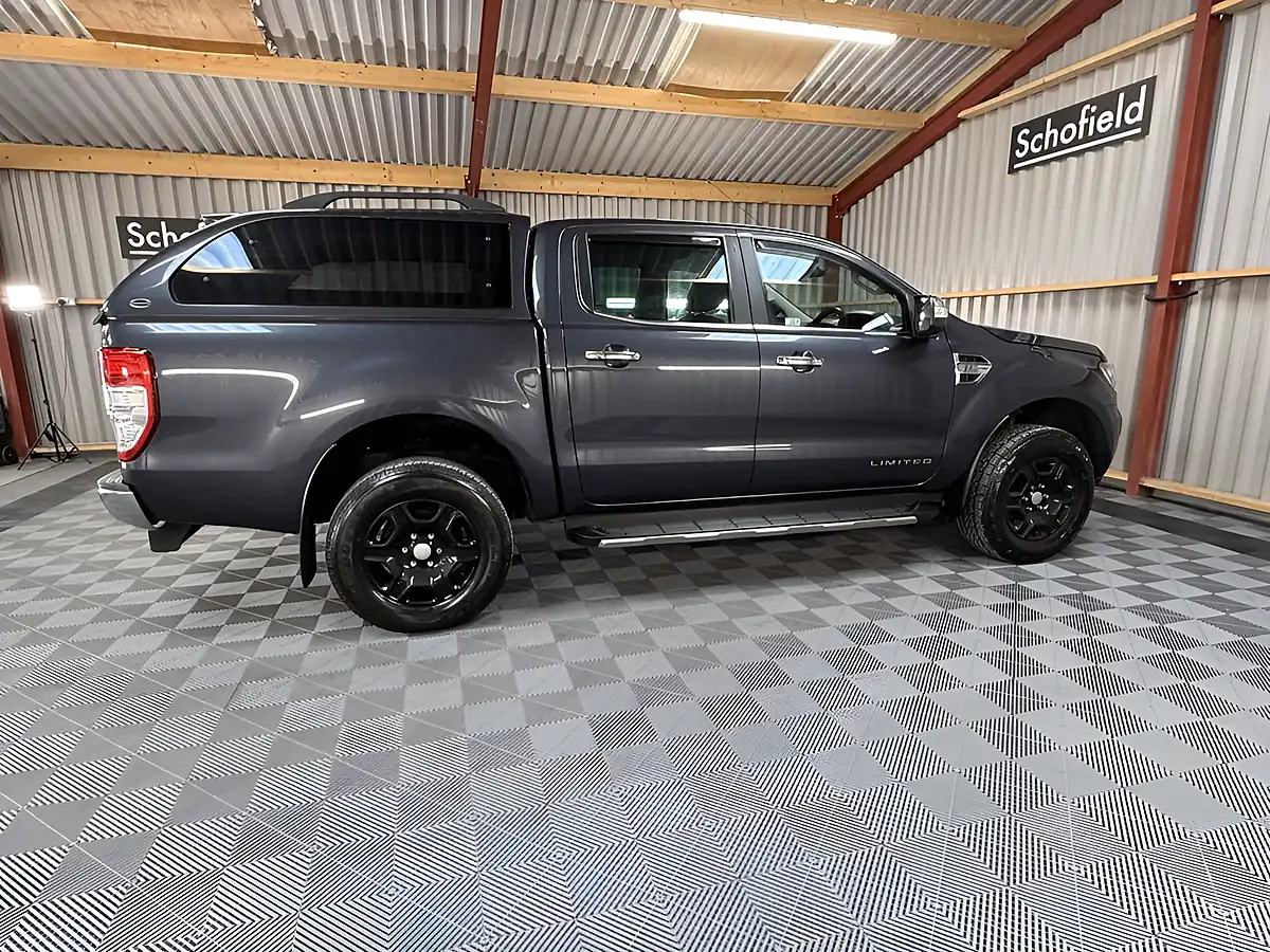 Used 2018 Ford Ranger Limited 1 Grey - Interior and Exterior details 17