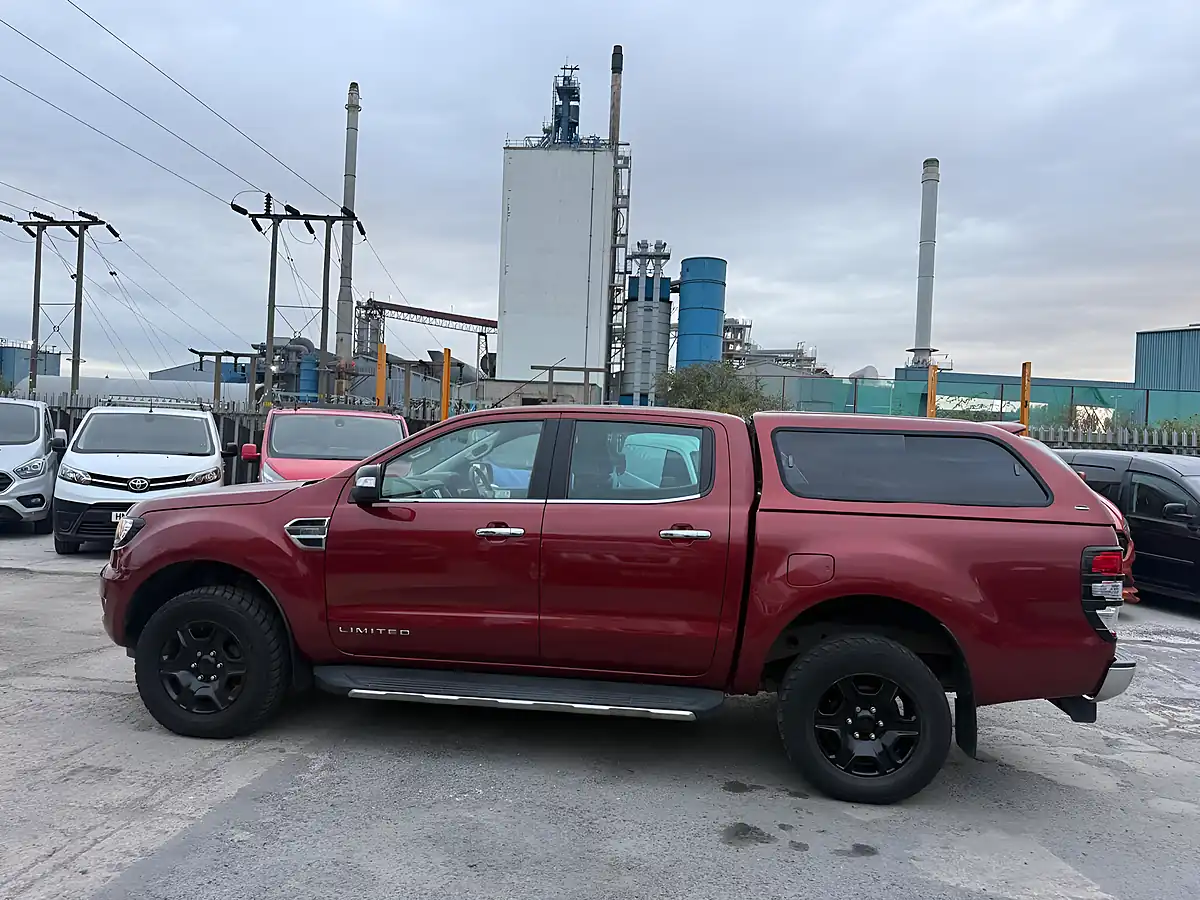 Used 2018 Ford Ranger Limited 1 Red - Interior and Exterior details 6