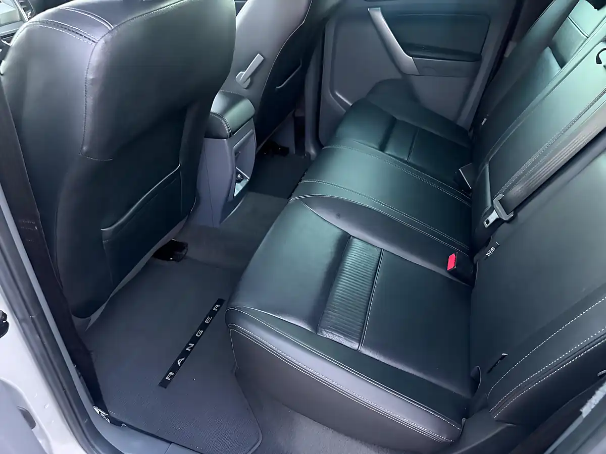 Used 2018 Ford Ranger Limited 1 Silver - Interior and Exterior details 12