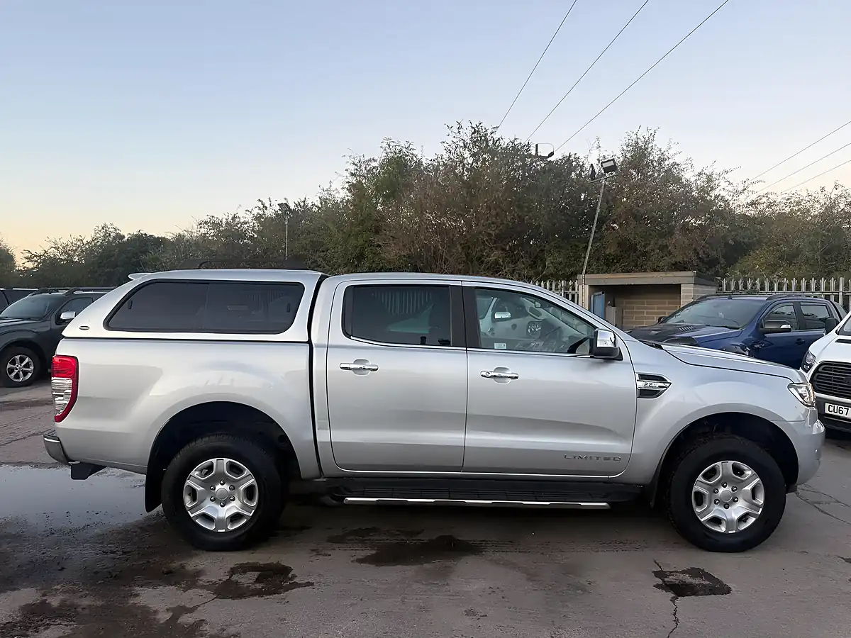Used 2018 Ford Ranger Limited 1 Silver - Interior and Exterior details 2