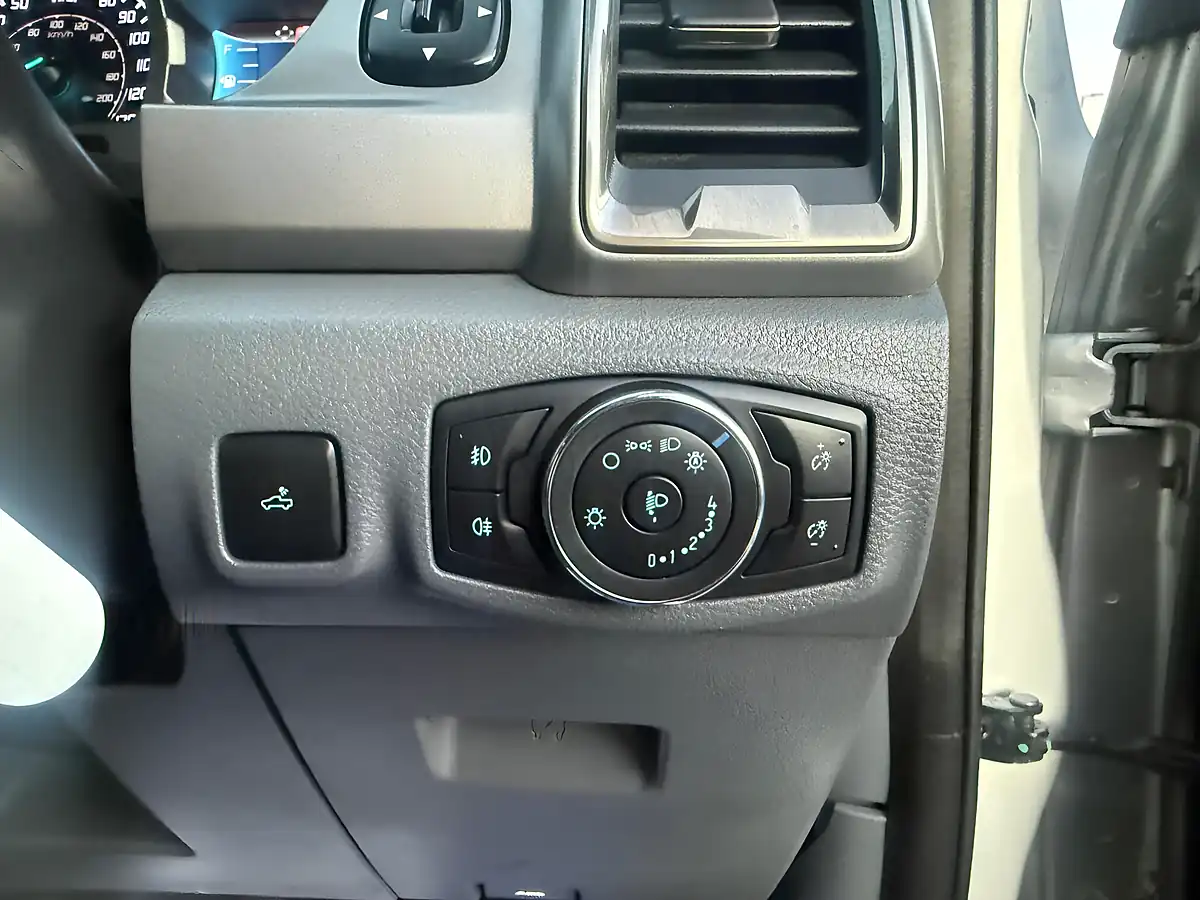 Used 2018 Ford Ranger Limited 1 Silver - Interior and Exterior details 20