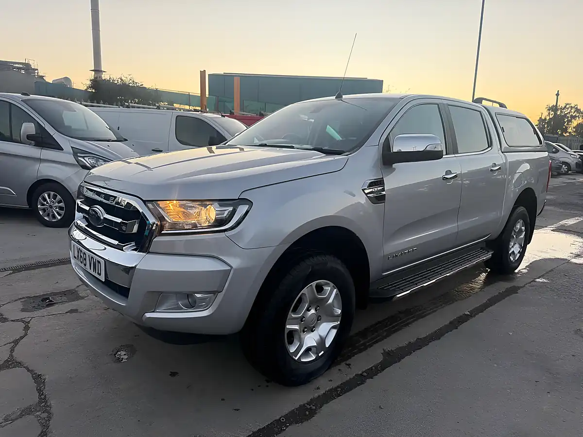 Used 2018 Ford Ranger Limited 1 Silver - Interior and Exterior details 5