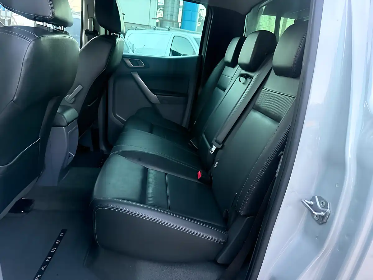 Used 2018 Ford Ranger Limited 1 Silver - Interior and Exterior details 9