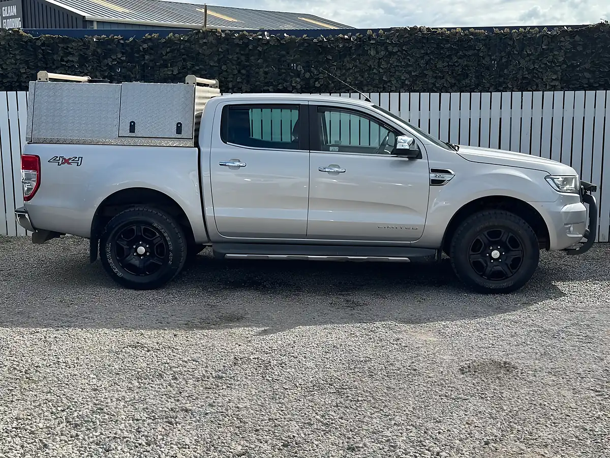 Used 2018 Ford Ranger Limited Silver - Interior and Exterior details 7
