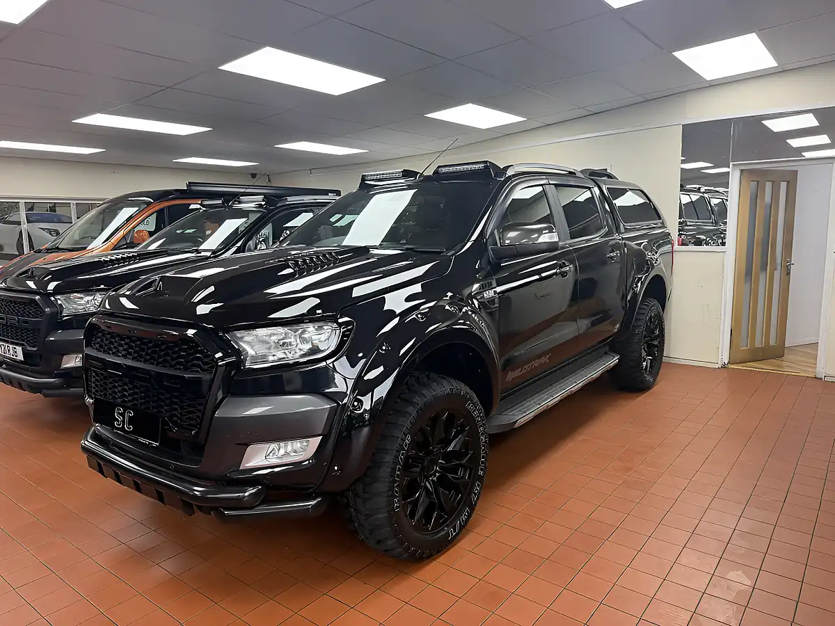 Used 2018 Ford Ranger Wildtrak 4X4 Dcb Black - Interior and Exterior details 5