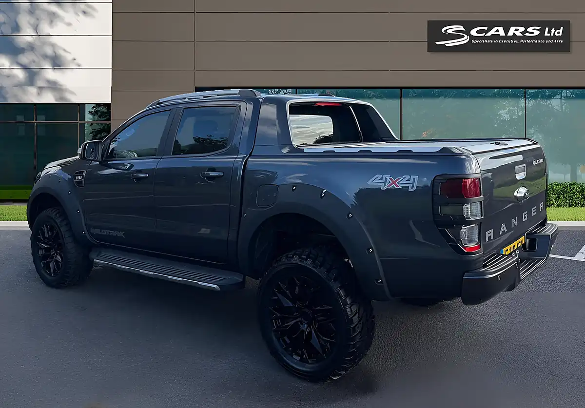 Used 2018 Ford Ranger Wildtrak 4X4 Dcb Grey - Interior and Exterior details 6