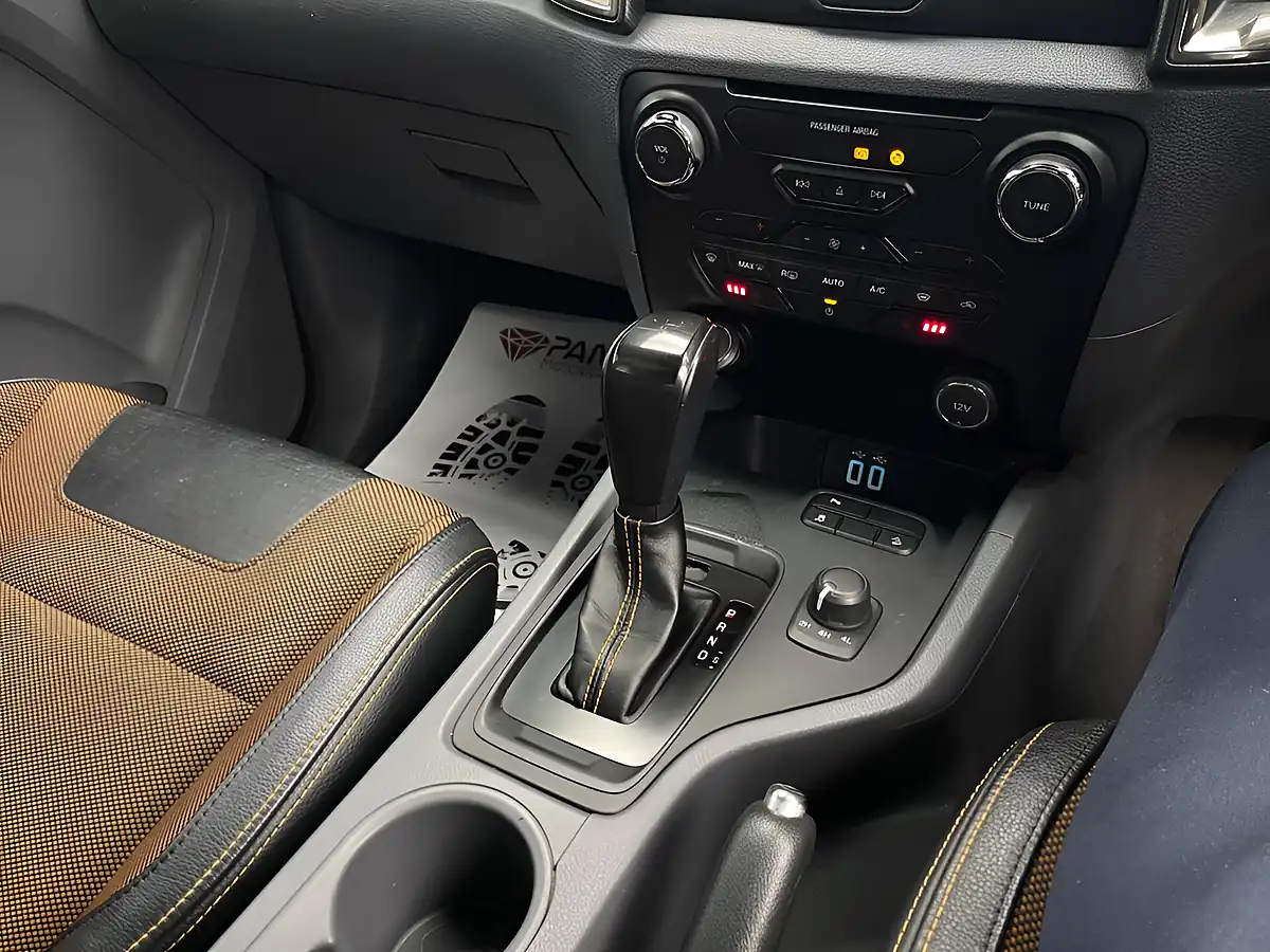 Used 2018 Ford Ranger Wildtrak Black - Interior and Exterior details 15