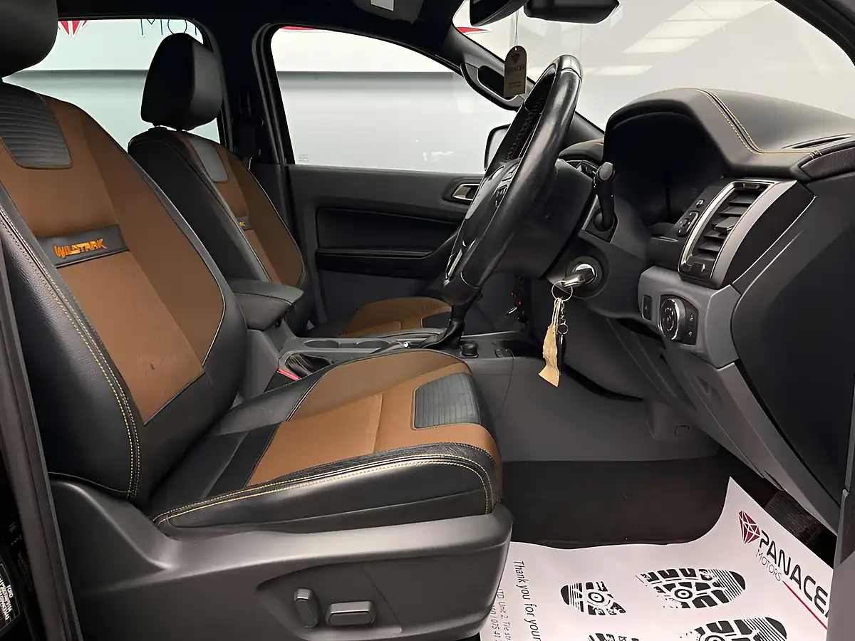 Used 2018 Ford Ranger Wildtrak Black - Interior and Exterior details 9
