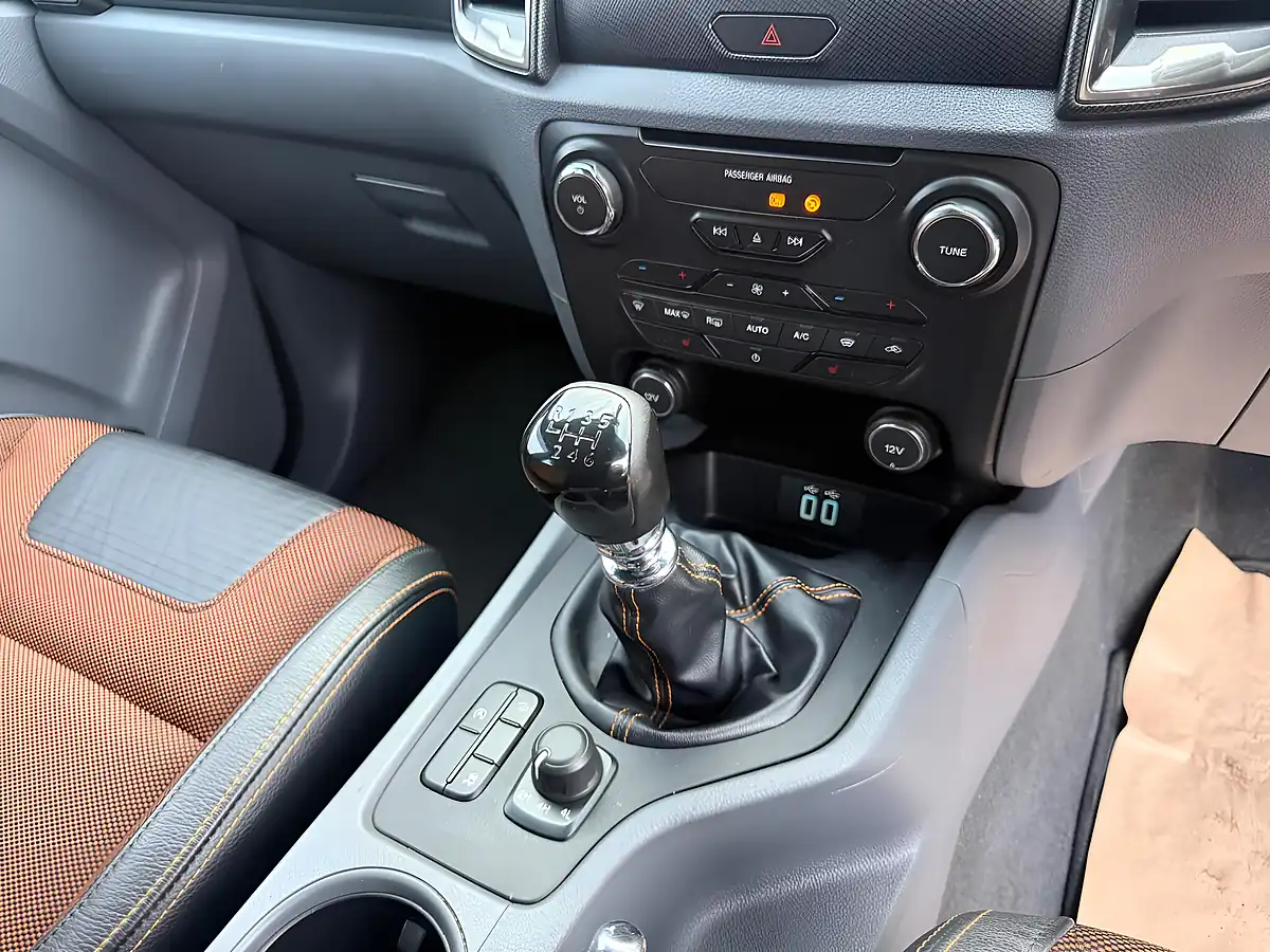 Used 2018 Ford Ranger Wildtrak Black - Interior and Exterior details 15