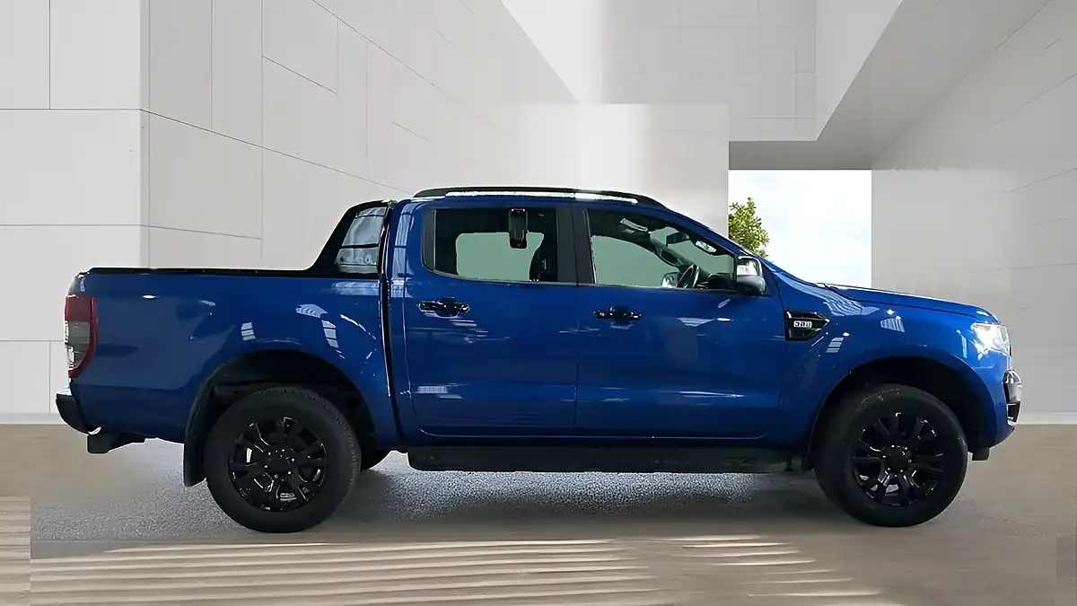 Used 2018 Ford Ranger Wildtrak Blue - Interior and Exterior details 5
