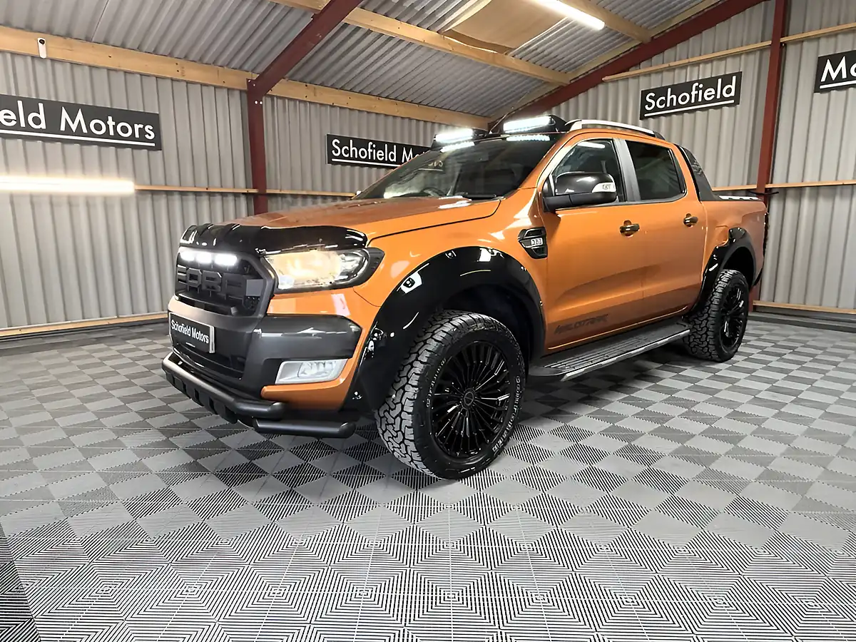 Used 2018 Ford Ranger Wildtrak Orange - Interior and Exterior details 18