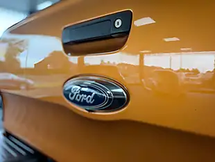 Used 2018 Ford Ranger Wildtrak Orange - Interior and Exterior details 8