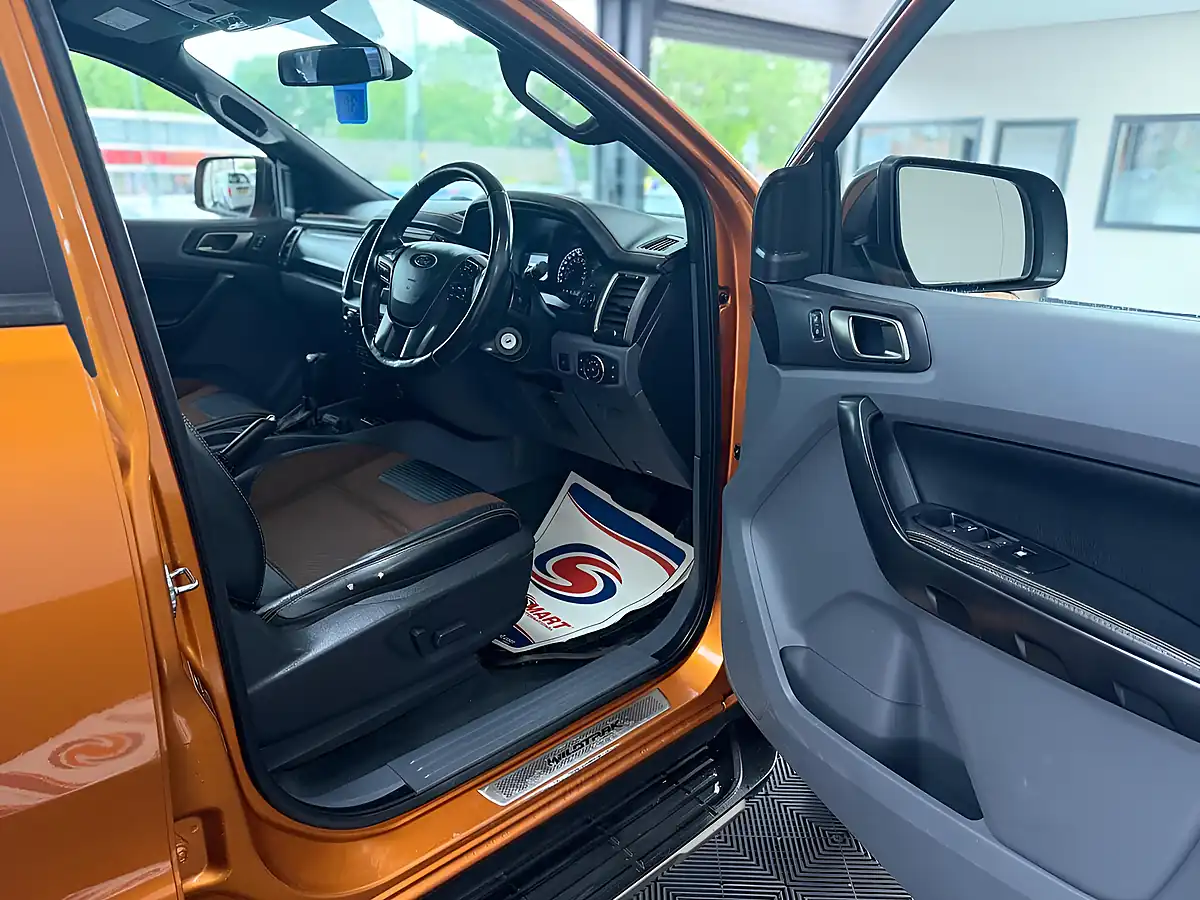 Used 2018 Ford Ranger Wildtrak Orange - Interior and Exterior details 13