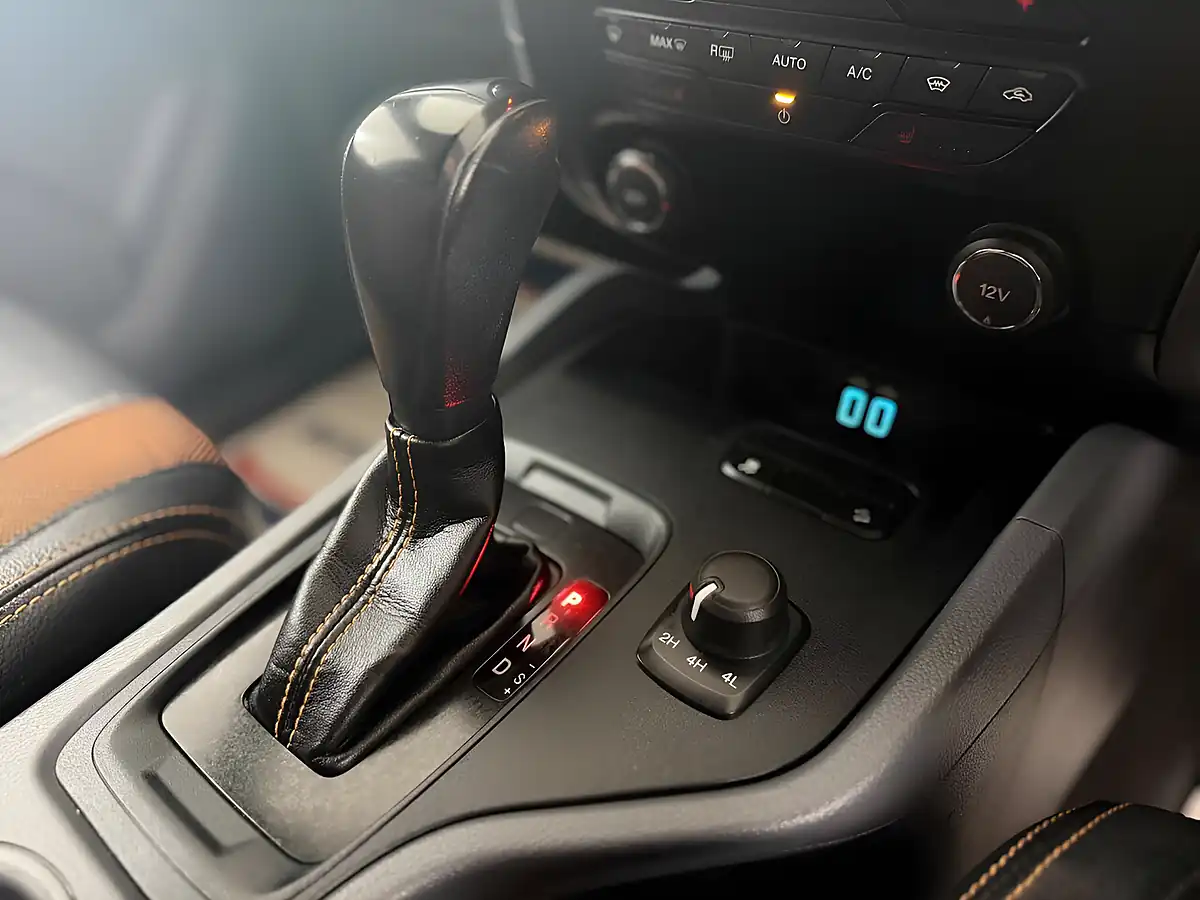 Used 2018 Ford Ranger Wildtrak Orange - Interior and Exterior details 18
