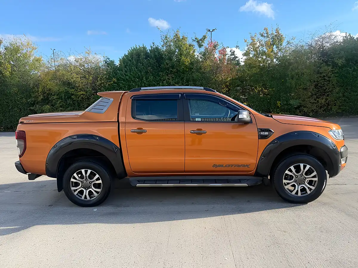 Used 2018 Ford Ranger Wildtrak Orange - Interior and Exterior details 5