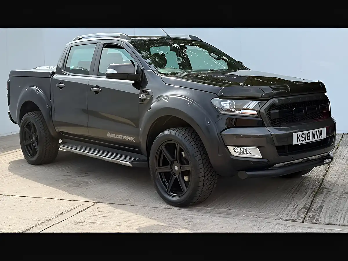 Used 2018 Ford Ranger Wildtrak Panther Black - Front View