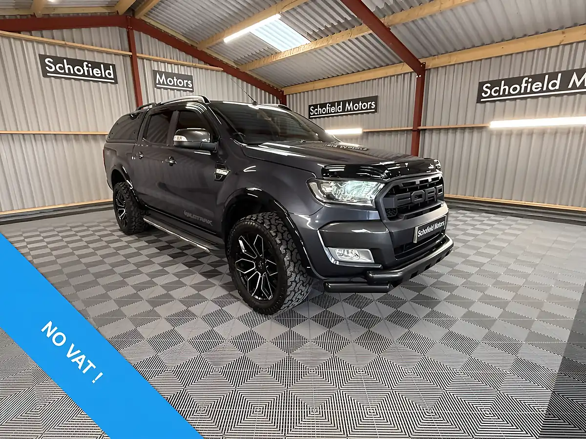 Used 2018 Ford Ranger Wildtrak Sea Grey - Front View
