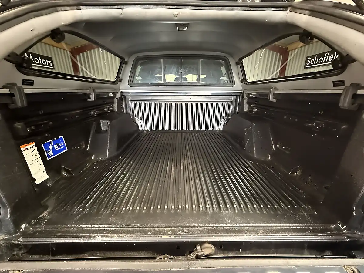 Used 2018 Ford Ranger Wildtrak Sea Grey - Interior and Exterior details 18