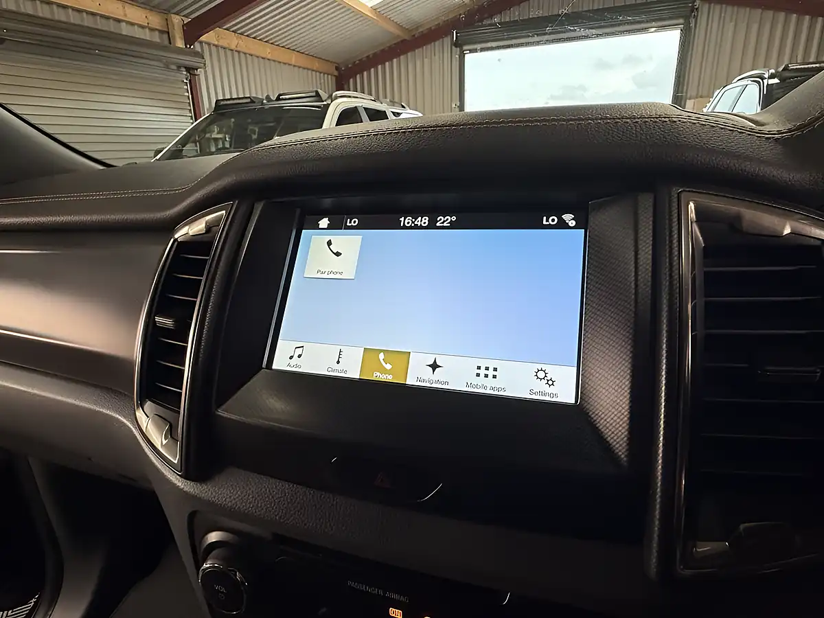 Used 2018 Ford Ranger Wildtrak Sea Grey - Interior and Exterior details 19
