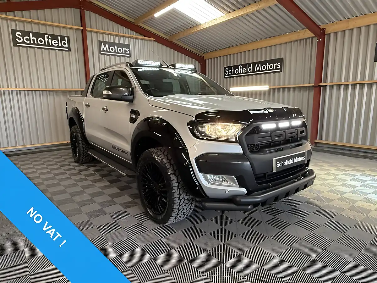 Used 2018 Ford Ranger Wildtrak Silver - Front View