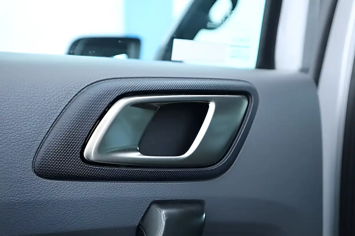 Used 2018 Ford Ranger Wildtrak Silver - Interior and Exterior details 14