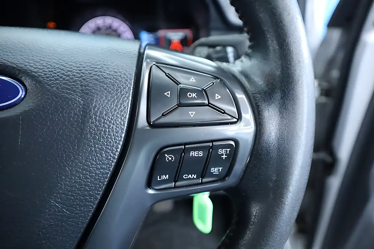 Used 2018 Ford Ranger Wildtrak Silver - Interior and Exterior details 17