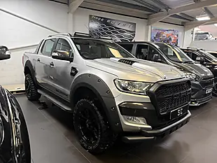 Used 2018 Ford Ranger Wildtrak Silver - Interior and Exterior details 3
