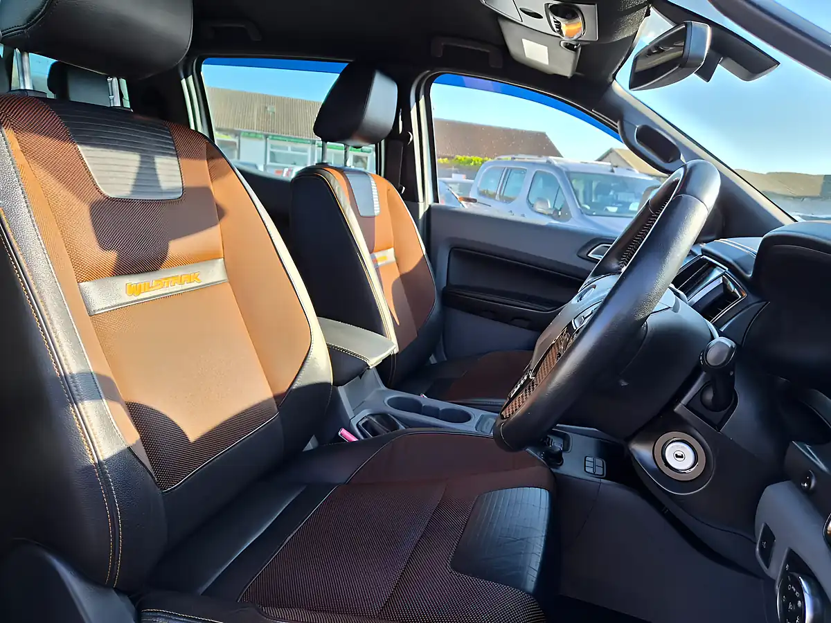 Used 2018 Ford Ranger Wildtrak White - Interior and Exterior details 7