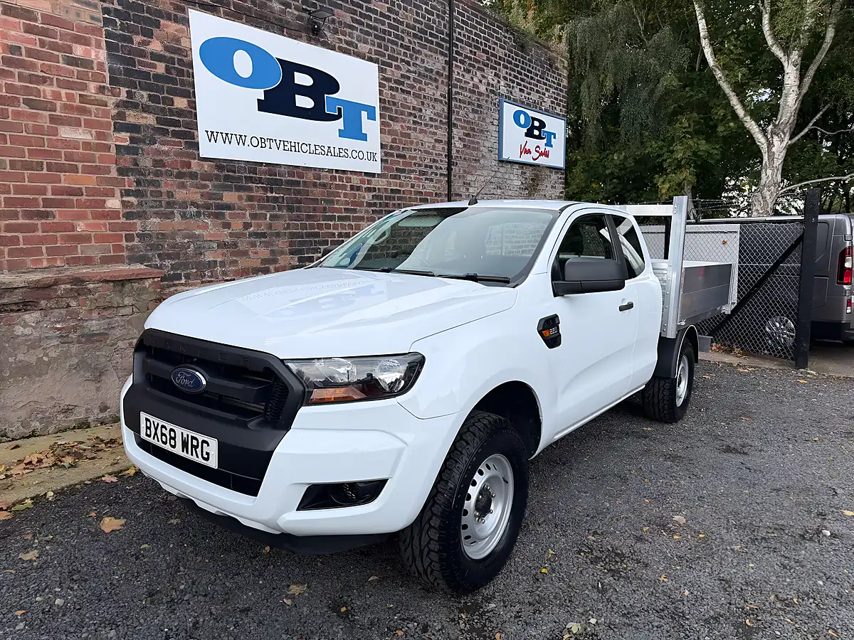 Used 2018 Ford Ranger Xl Extra Cab Tipper Dropside White - Interior and Exterior details 10