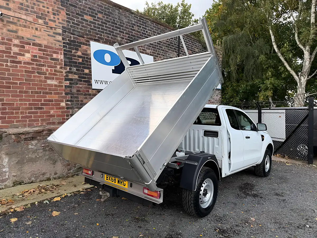 Used 2018 Ford Ranger Xl Extra Cab Tipper Dropside White - Interior and Exterior details 3