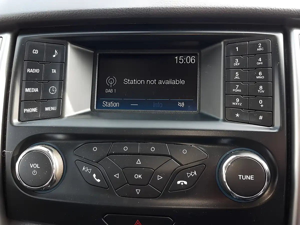 Used 2018 Ford Ranger Xlt White - Interior and Exterior details 17
