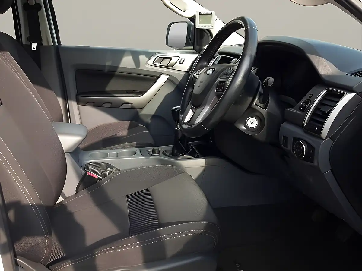 Used 2018 Ford Ranger Xlt White - Interior and Exterior details 3