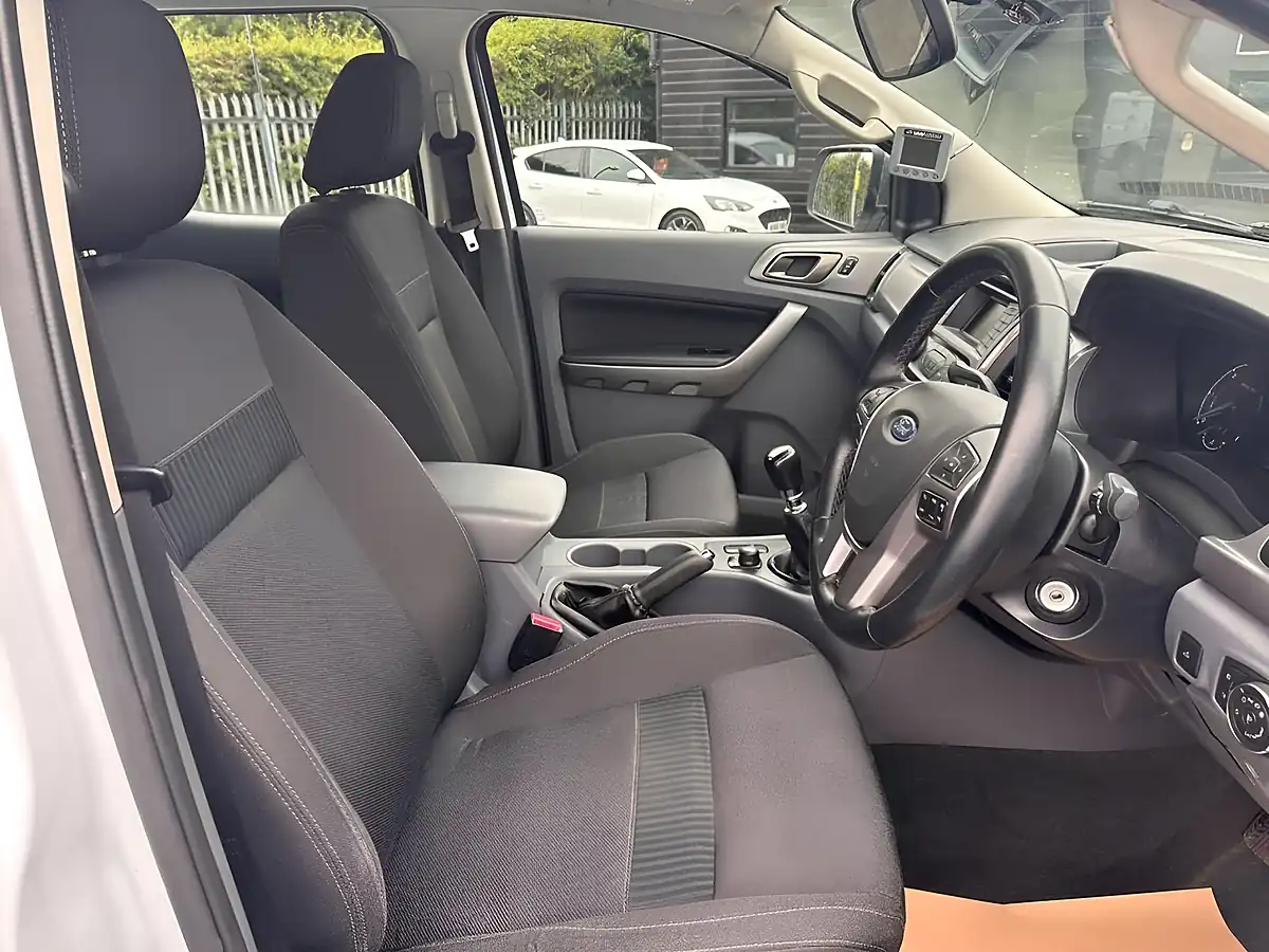 Used 2018 Ford Ranger Xlt White - Interior and Exterior details 5