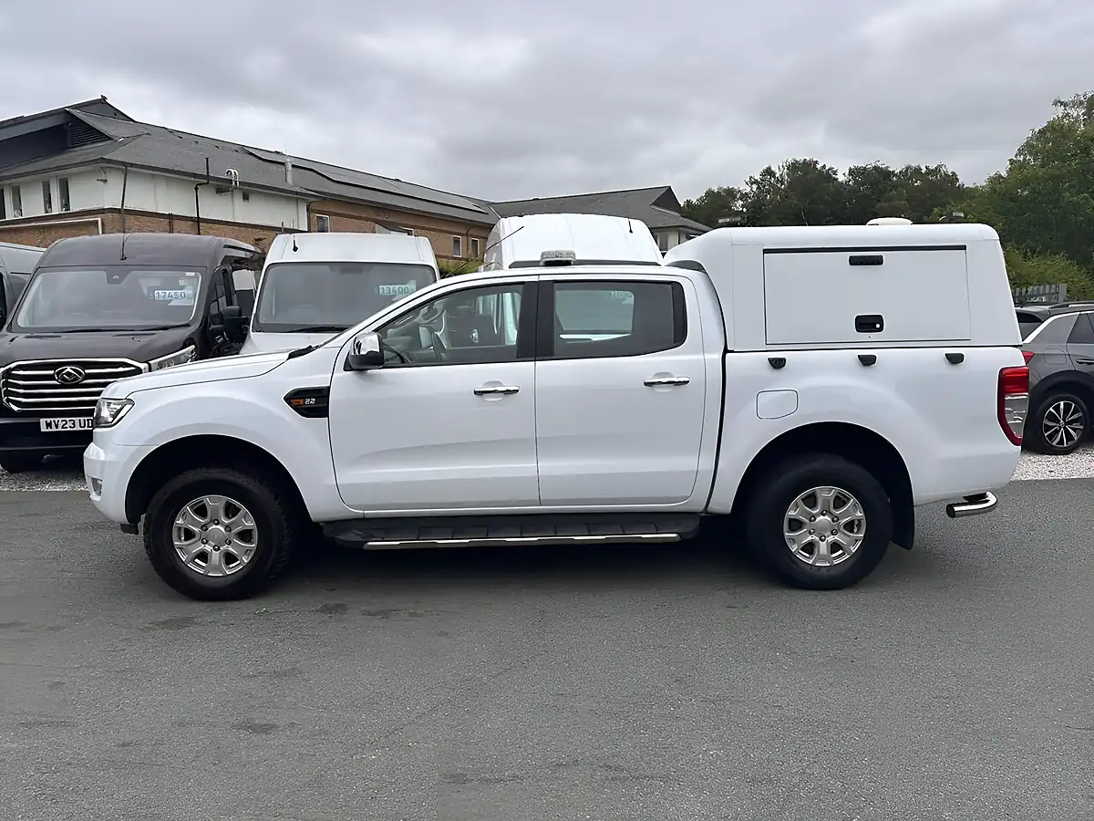 Used 2018 Ford Ranger Xlt White - Interior and Exterior details 9