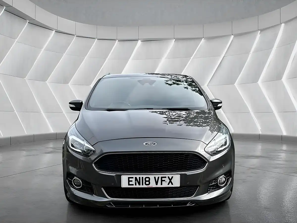 Used 2018 Ford S-Max ST-Line Grey - Interior and Exterior details 2