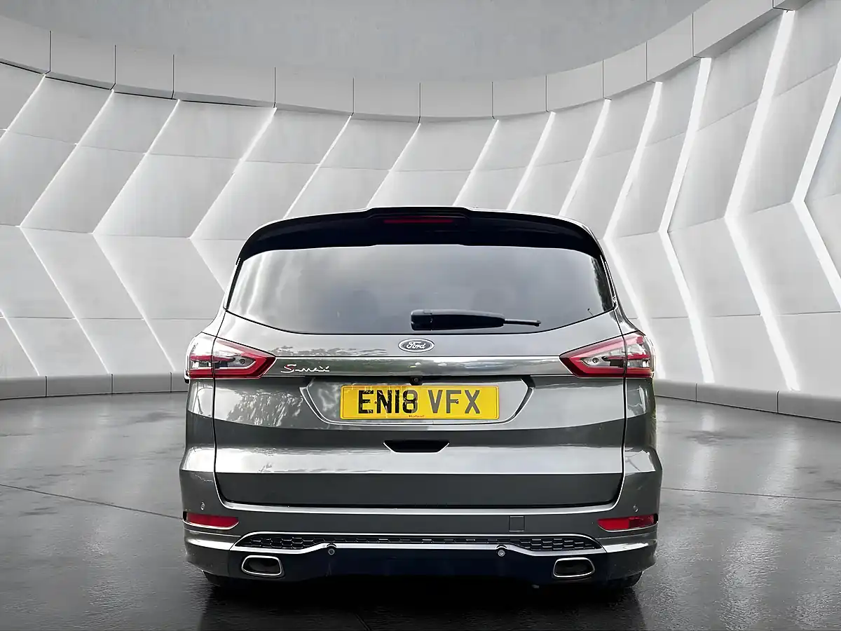 Used 2018 Ford S-Max ST-Line Grey - Interior and Exterior details 8