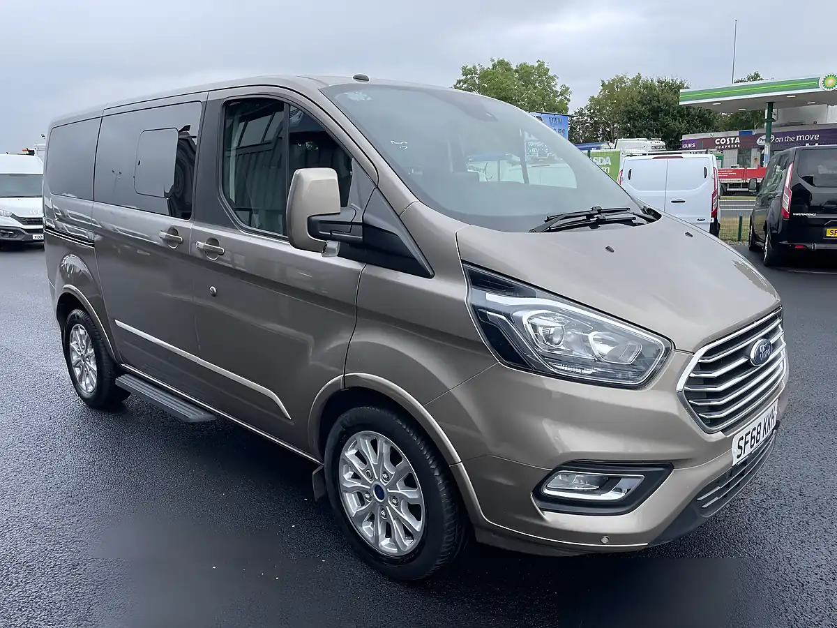Used 2018 Ford Tourneo Custom Independence RS Gold - Interior and Exterior details 2