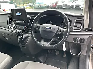 Used 2018 Ford Tourneo Custom Independence RS Gold - Interior and Exterior details 7