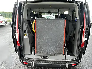 Used 2018 Ford Tourneo Custom Titanium Black - Interior and Exterior details 10