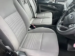 Used 2018 Ford Tourneo Custom Titanium Black - Interior and Exterior details 8