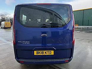 Used 2018 Ford Tourneo Custom Titanium Blue - Interior and Exterior details 7