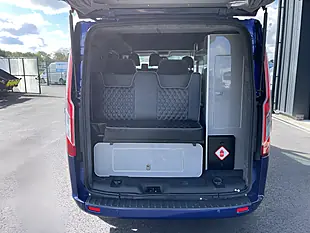 Used 2018 Ford Tourneo Custom Titanium Blue - Interior and Exterior details 18