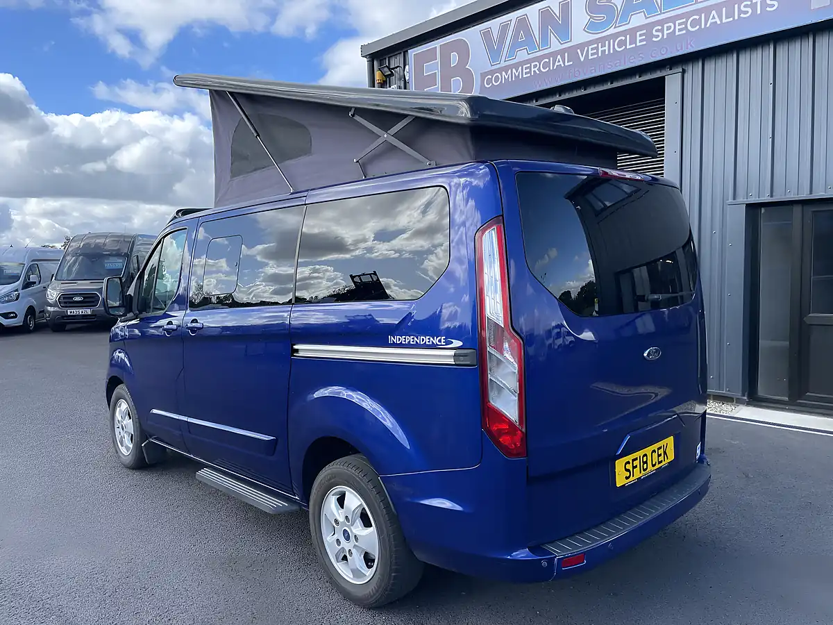Used 2018 Ford Tourneo Custom Titanium Blue - Interior and Exterior details 4