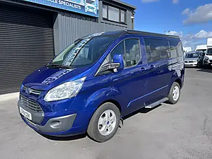 Used 2018 Ford Tourneo Custom Titanium Blue - Interior and Exterior details 5