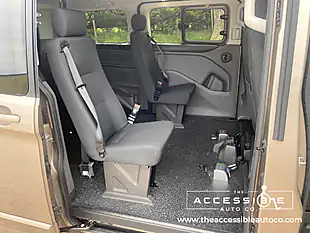 Used 2018 Ford Tourneo Custom Titanium Blue - Interior and Exterior details 12