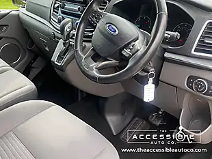 Used 2018 Ford Tourneo Custom Titanium Blue - Interior and Exterior details 13